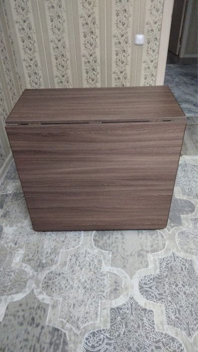 продам стол деревянный