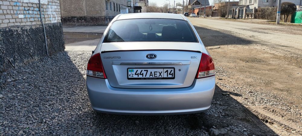 Киа Серато ЕХ 2007г.