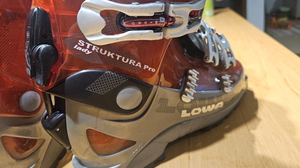 Дамски туринг ски обувки Lowa Struktura Pro Lady 37/38