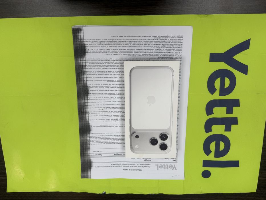 ЗАПЕЧАТАН 256GB iPhone 17 Pro Max Yettel Гаранция 2029 Silver