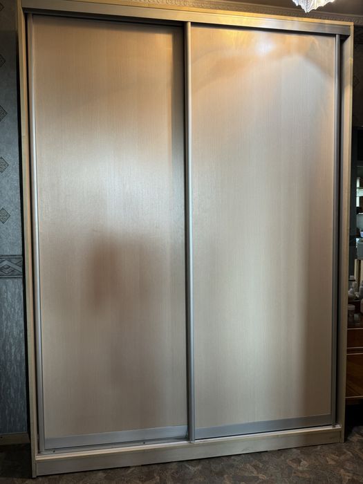 Шкаф и кровать гарнитур