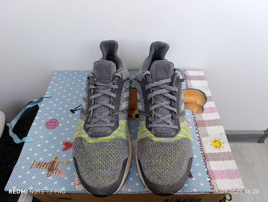 ''Adidas UltraBOOST ST''оригинални маратонки 46.5 номер