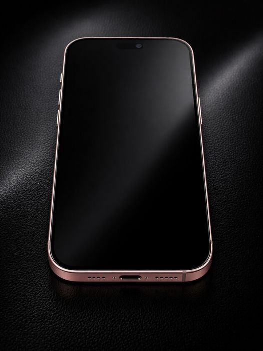 Iphone 15 розов в отлично състояние