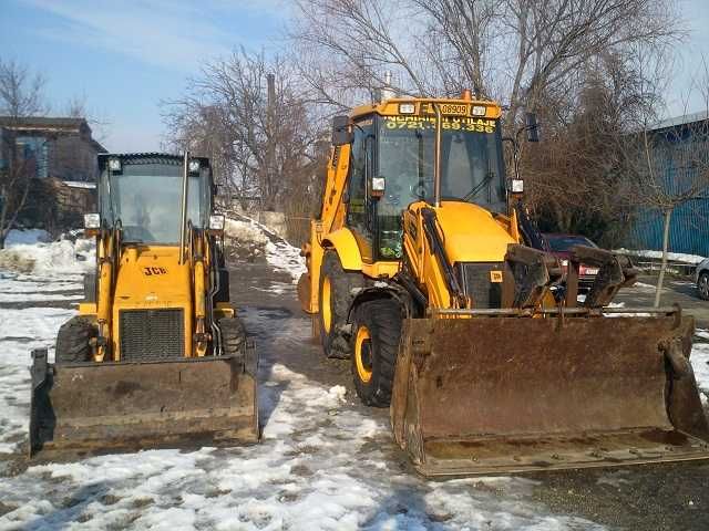 Inchiriere buldoexcavator cu picon, utilaje construct, excavatii, sapaturi fundatii blocuri, fundatii case, Bucuresti, Ilfov