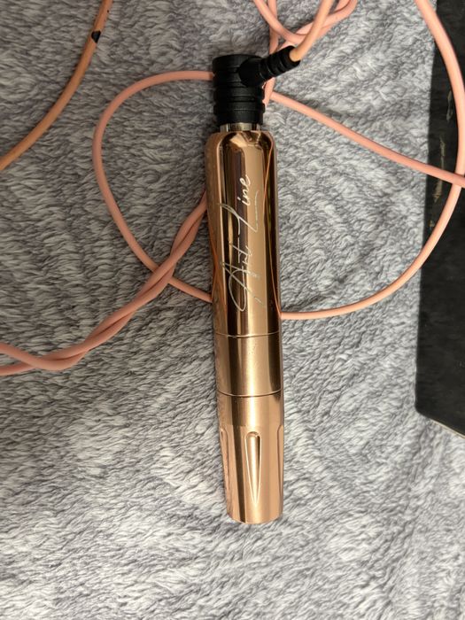 Aparat Micropigmentare