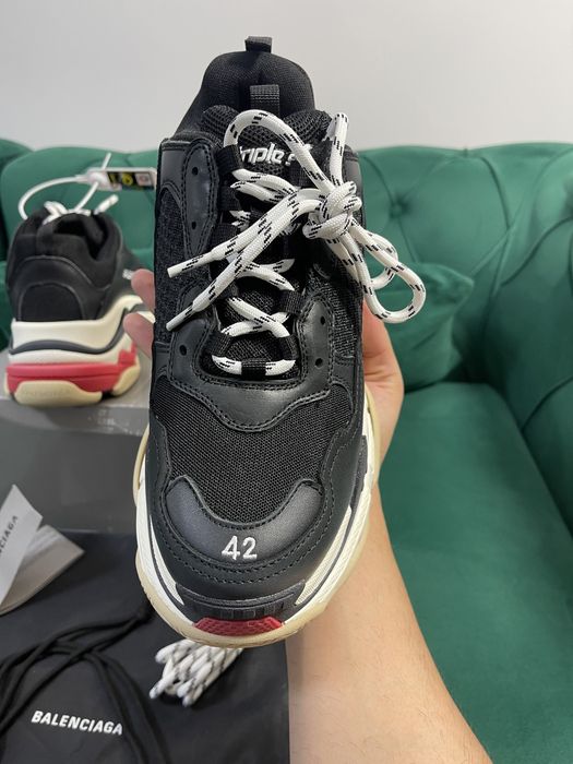 Adidasi Balenciaga piele naturala 100% Full Box colectie noua Premium