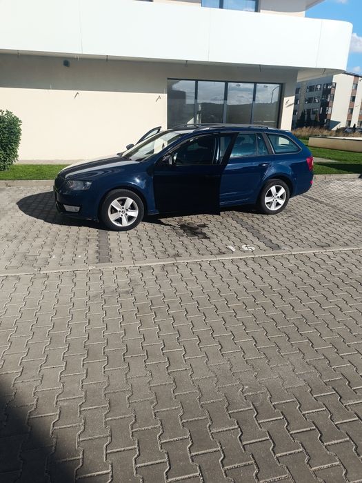 SKODA Octavia 2014 — imagine 4