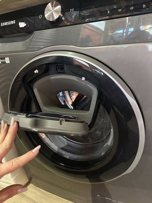 Продавам пералня