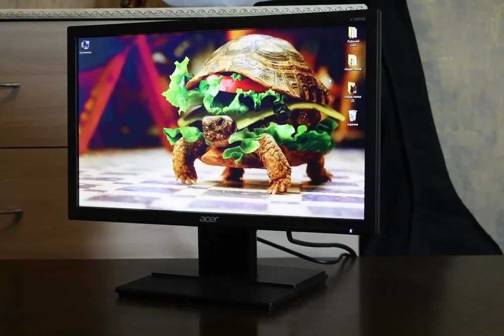 Продам монитор 19 "