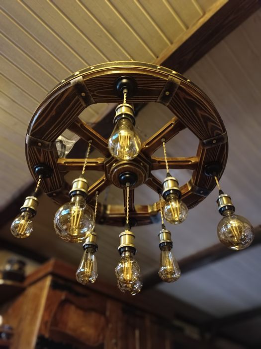 Люстра -колесо в стиле LoFT