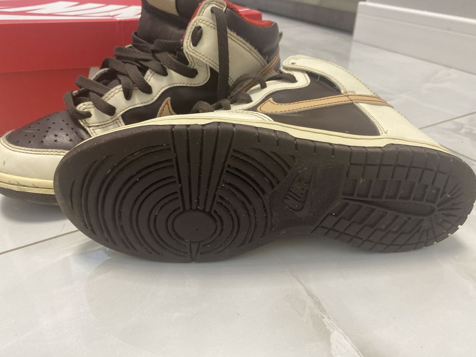 Nike Dunk High SE Baroque Brown