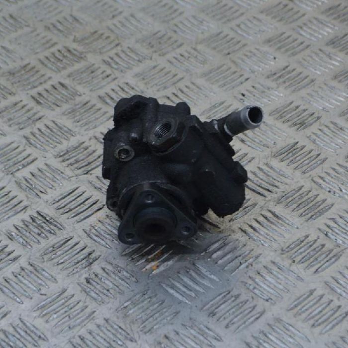 Pompa servodirectie Audi A8 4E D3 4e0145156b 3.0 tdi