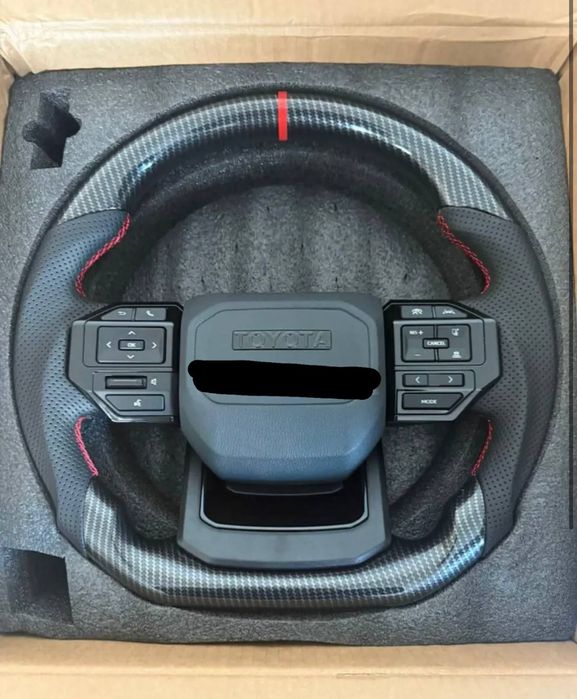 Toyota руль карбон