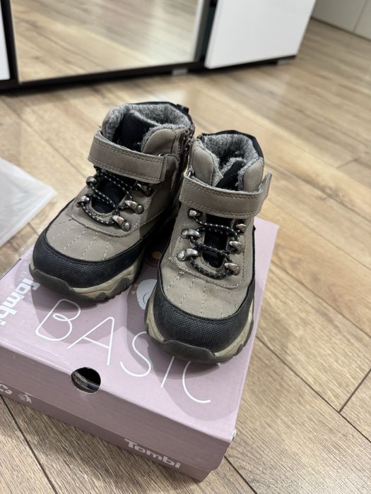 Детские ботинки 23 размер