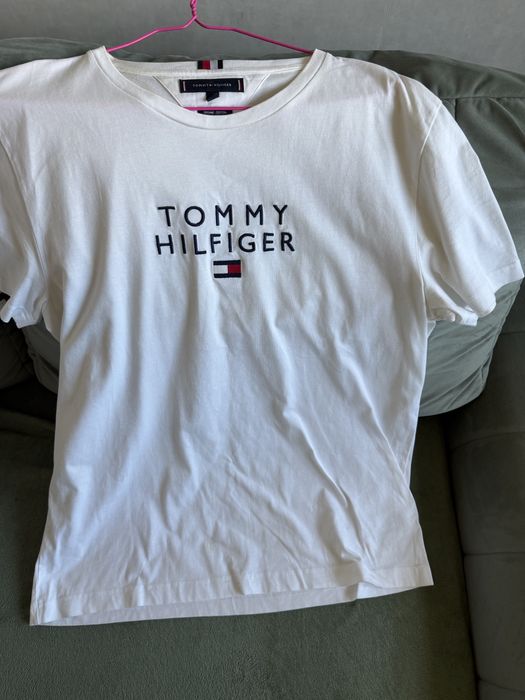 Tricou original Tommy Hilfiger Xl stare perfecta