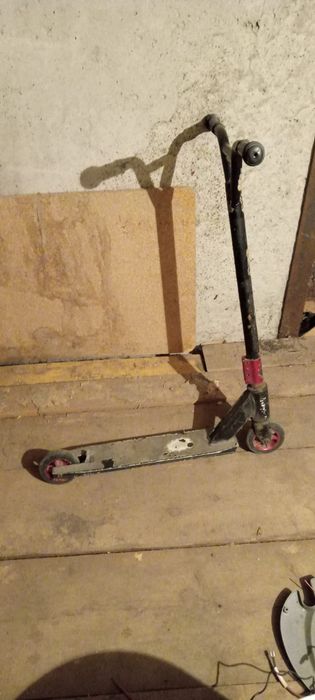 Продам трюковый самокат