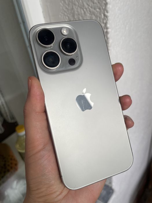 iPhone 15 pro 128гб