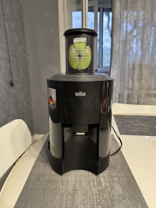 Продам соковыжималку Braun J300