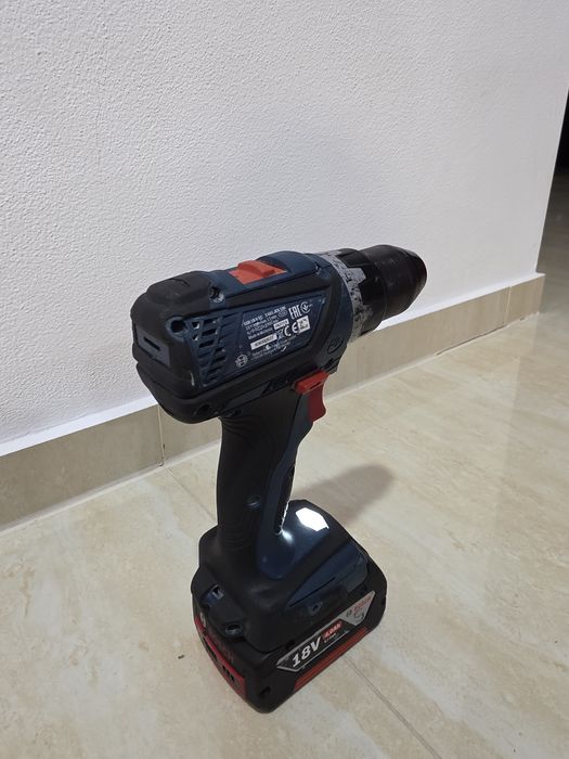 Mașină de înșurubat autofiletanta Bosch GSR 18-VEC