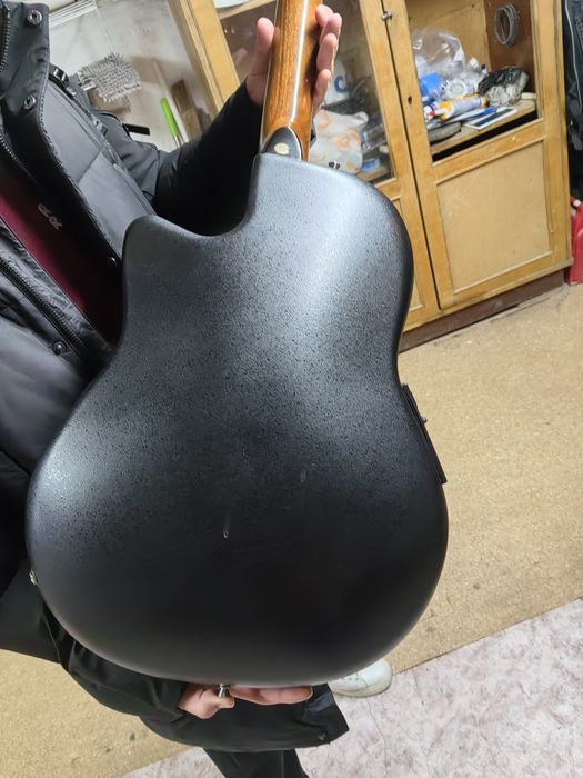 Акустическая гитара