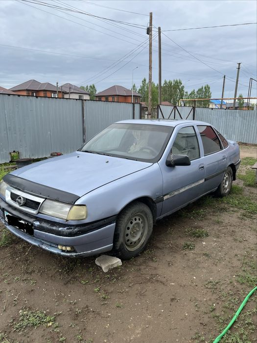 Opel Vectra 1993 1.6 обьем