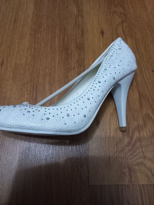 Срочно 40р продам недорого