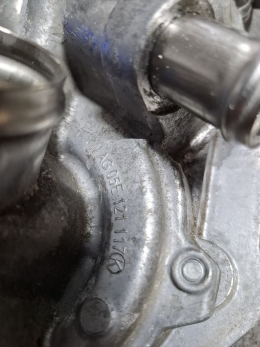 Pompa apa VW Skoda Audi Seat 1.5 TSI 1.0 TSI   05E121117K