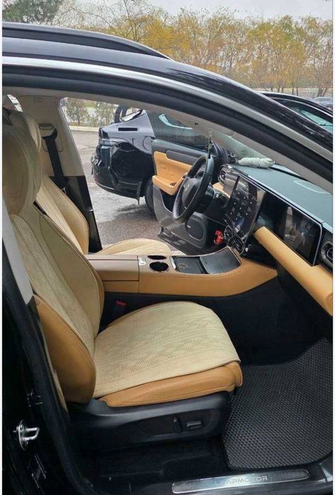 Leapmotor  C 11  nasiya