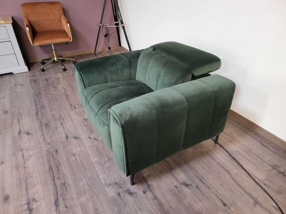 Зелен фотьойл от плат с електрически релаксиращ механизъм