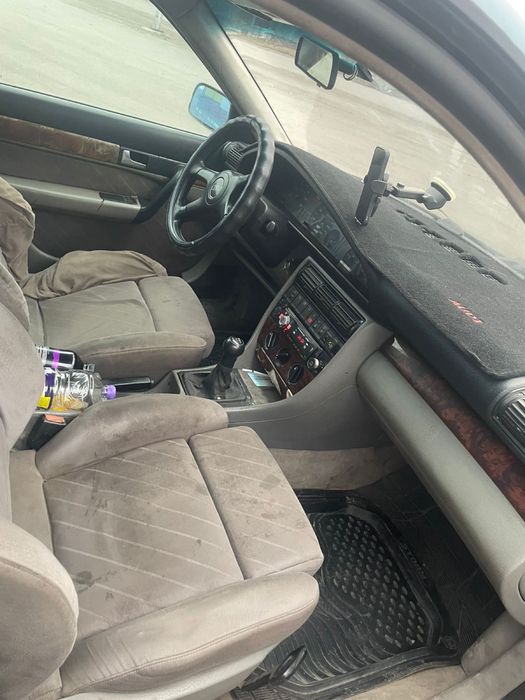 Продам Ауди 100 С4 2.6