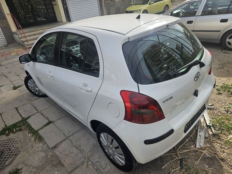 Toyota yris 1.300