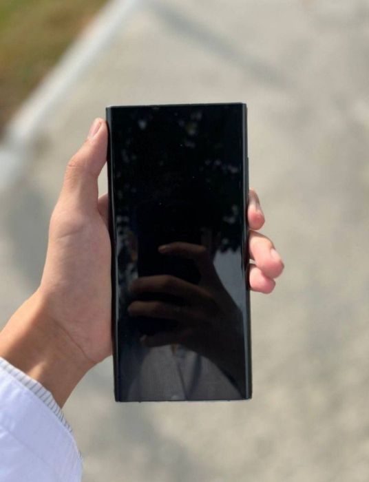 S22 ultra 5g ( ideal )