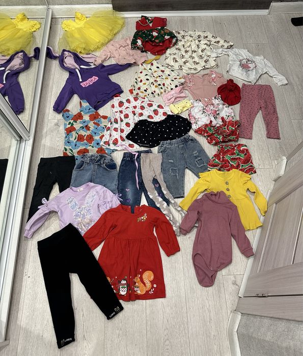 Продам пакет вещей на девочку