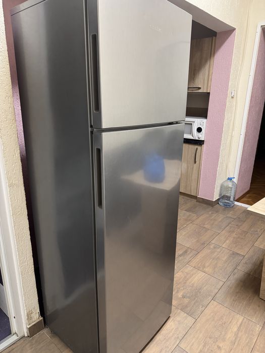 Vand frigider ARCTIC