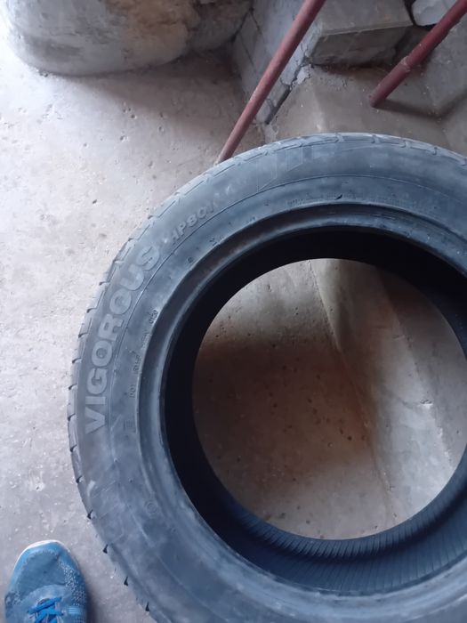 Автомобилни гуми