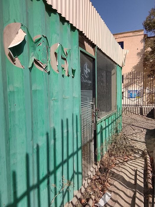 konteyner, kantiner, do'kon, sotiladi