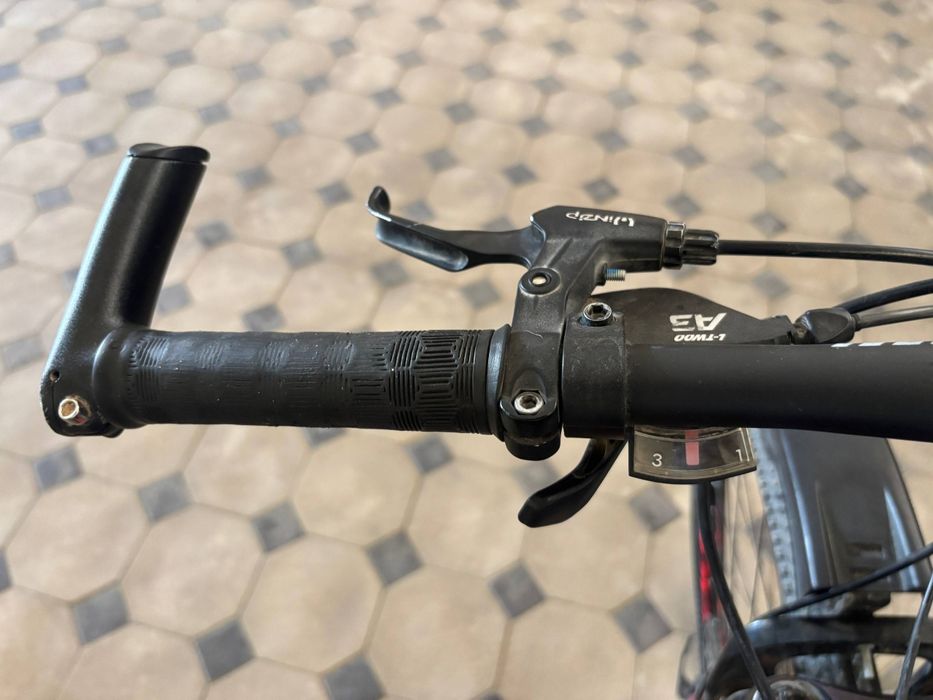Велисопед HACKER XDS 500