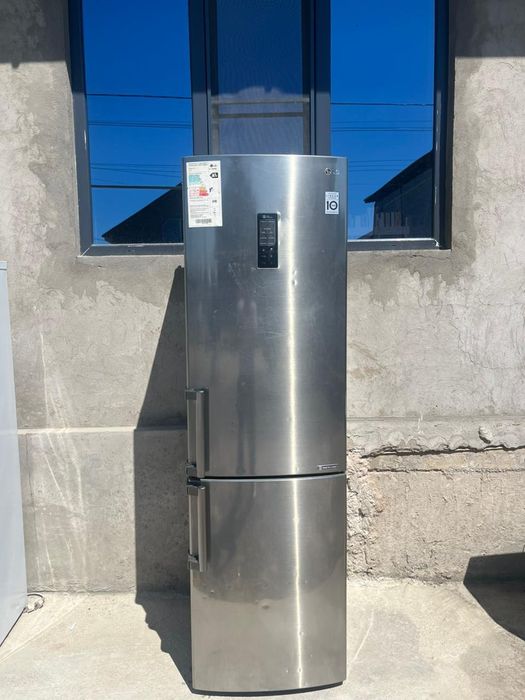 Продается холодильник