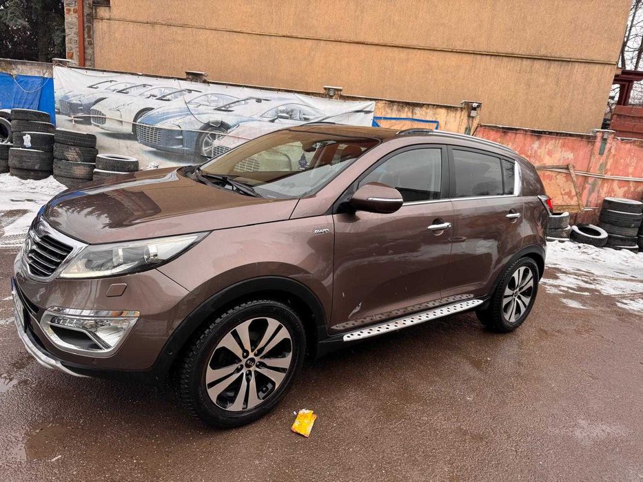 Kia Sportage 4WD, Panoramic, Piele, AT, Navigatie, Diesel