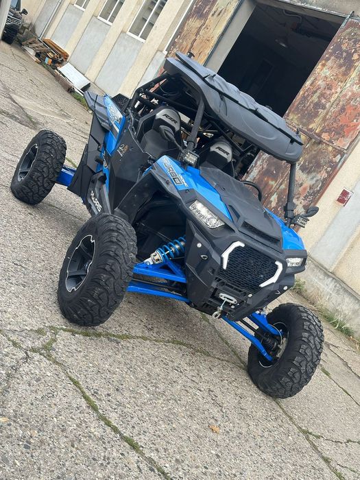 Polaris RZR XP 1000 TURBO Polaris RZR 1000Turbo