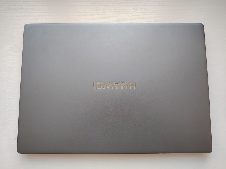 Продам ноутбук Huawei D16