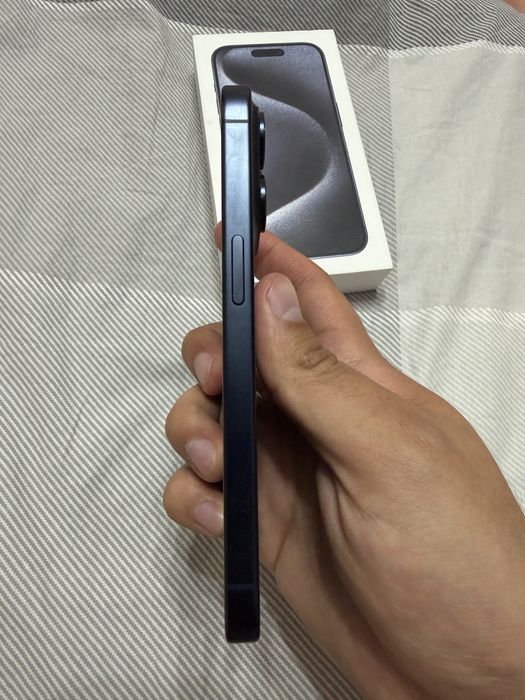 Продам iphone 15 pro