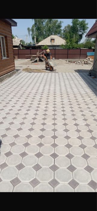 Брусчатка укладко брусчатки