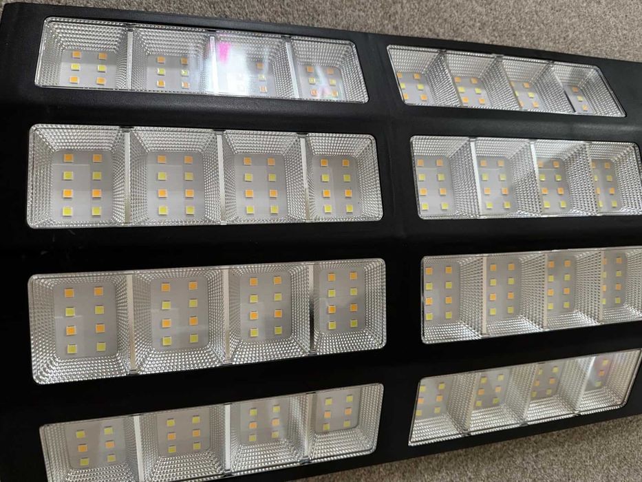 Соларна улична лампа Gefolly със сензор за движение, дистанционно