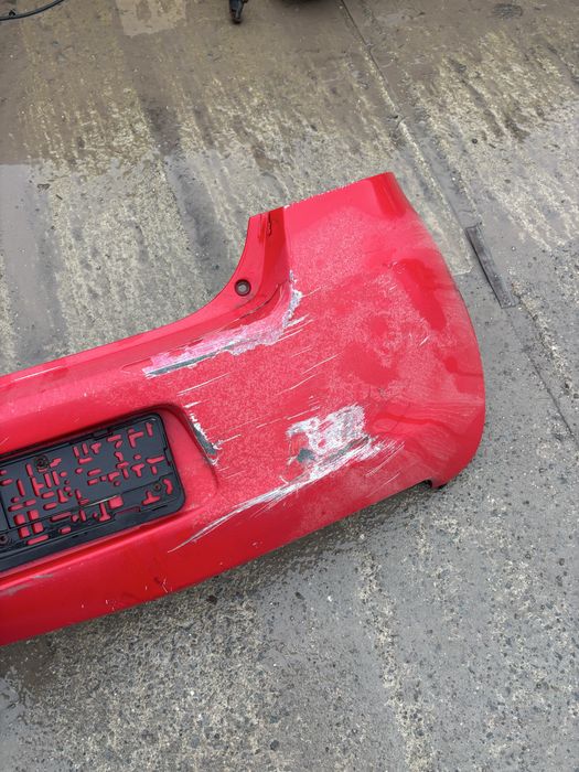 задна броня за toyota yaris