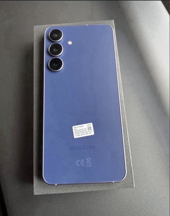 Samsung Galaxy S25 FE