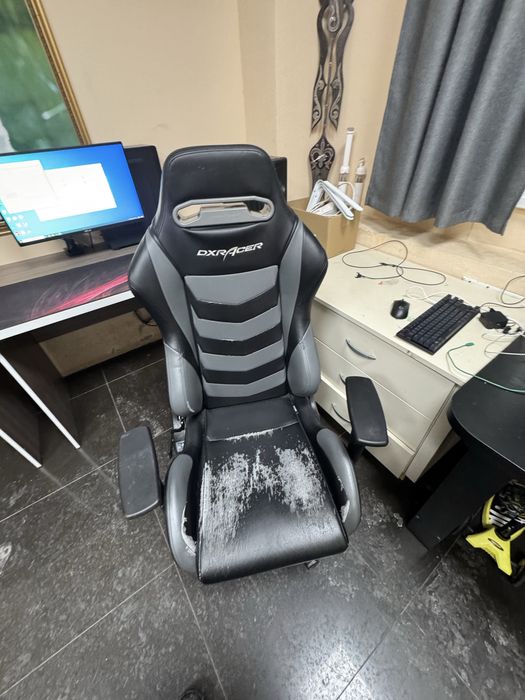 Продам игровое кресло