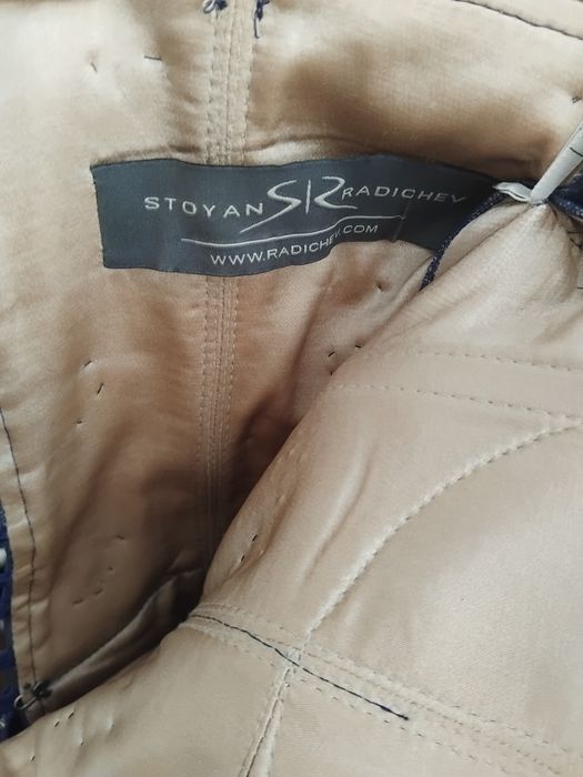 Продавам балната си рокля на Stoyan Radichev