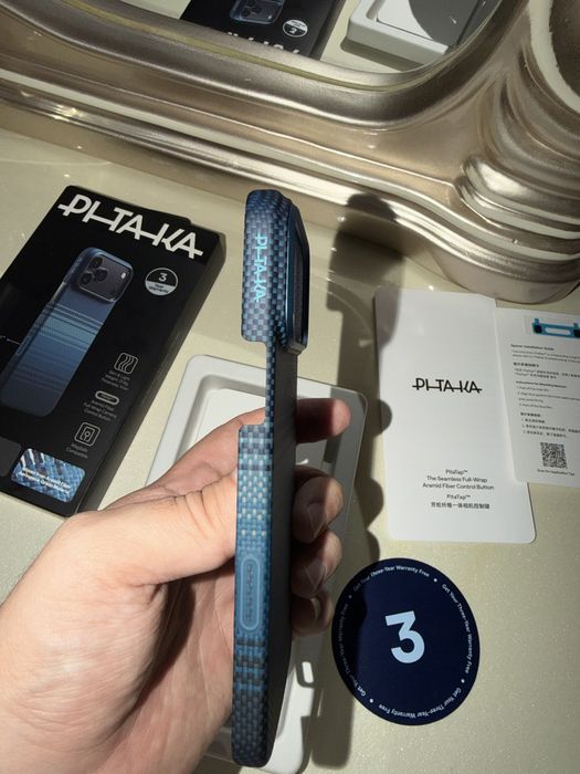 Pitaka 17 pro maxga