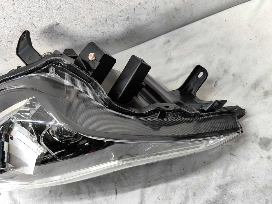 Оригинален фар  Toyota Land Cruiser Prado J150 Full Led